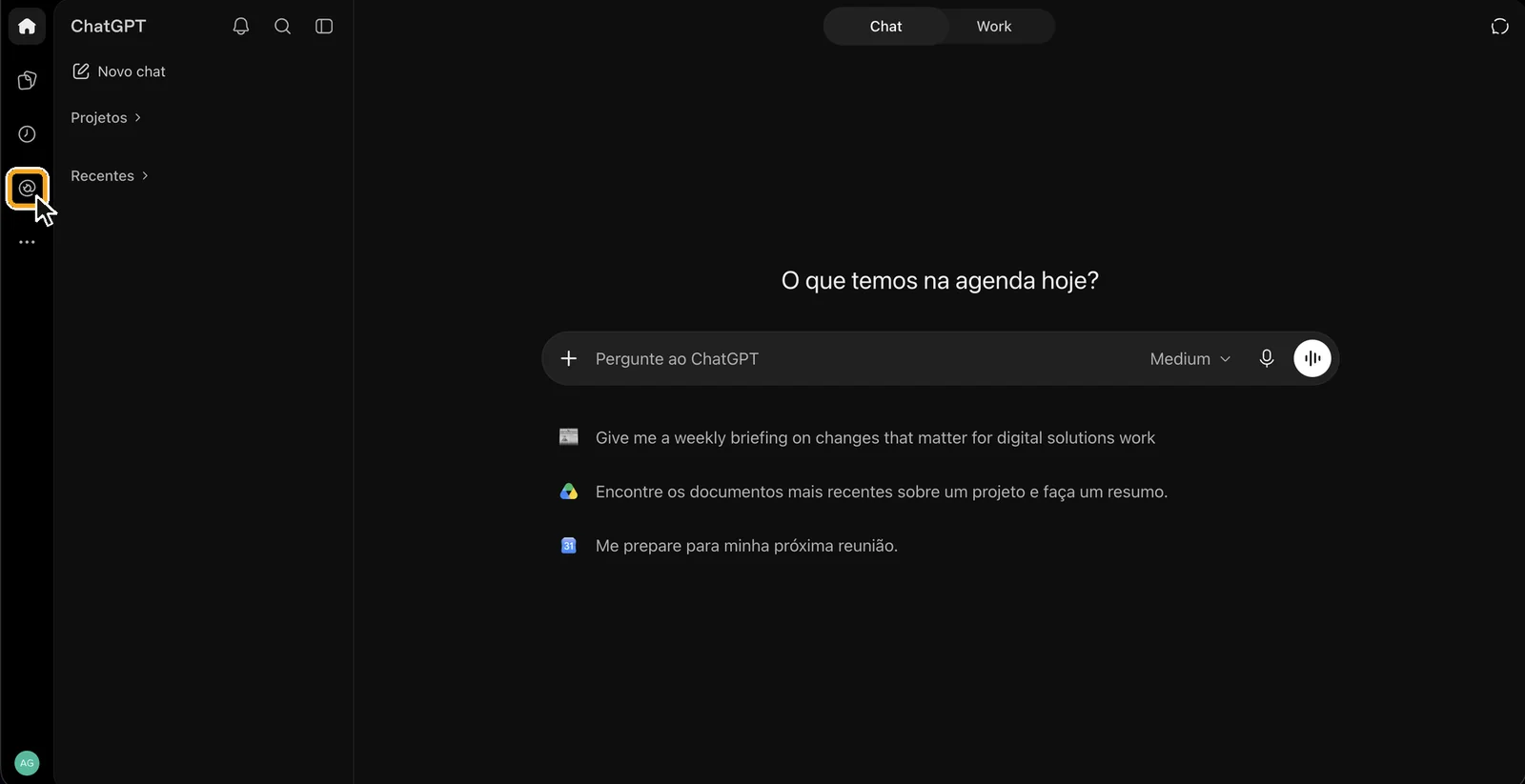A tela inicial do ChatGPT, com o ícone de Plugins destacado na barra da esquerda
